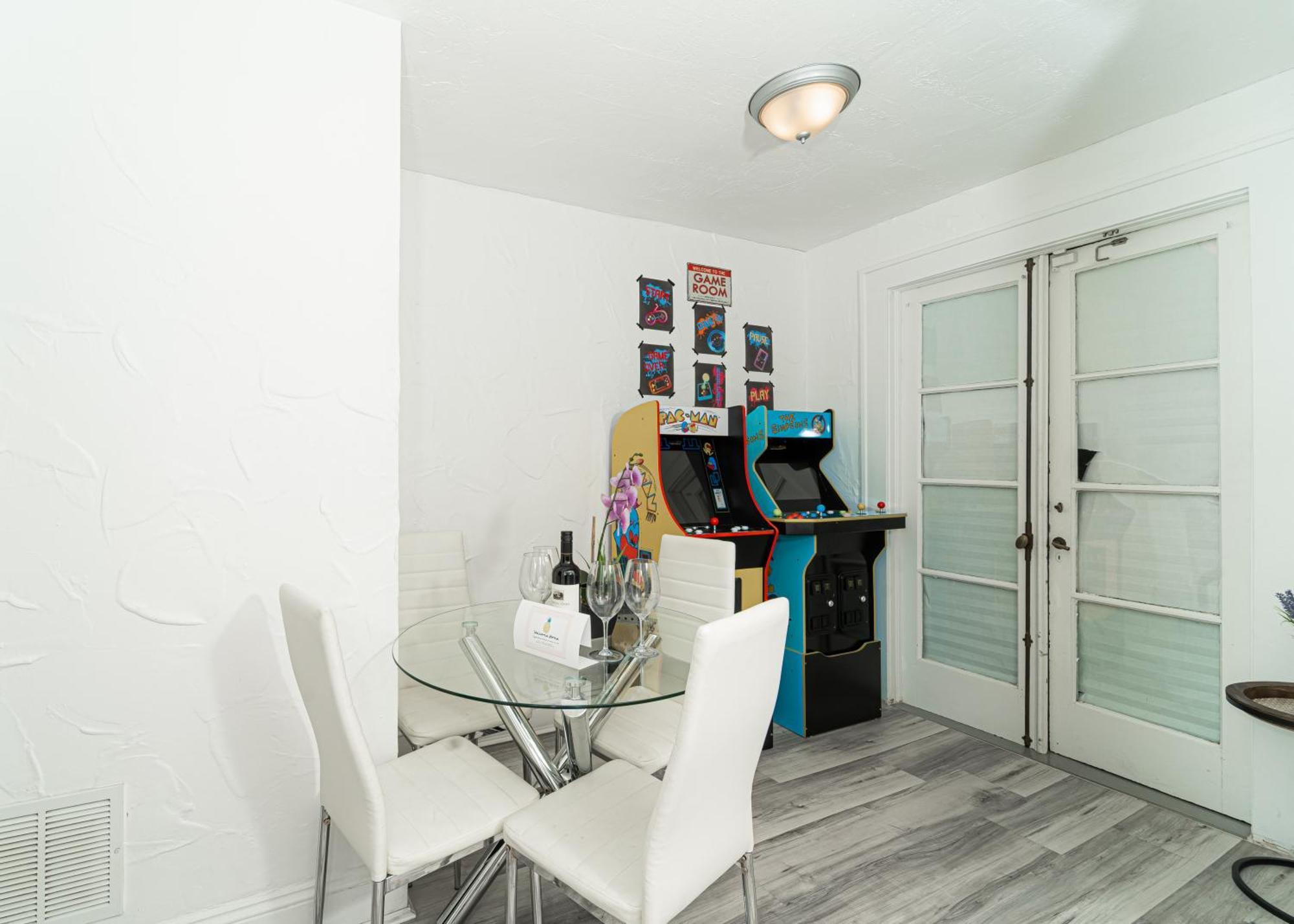 Bike To Beach-Spacious With Patio Bbq & Game Room Hallandale Beach Exterior photo