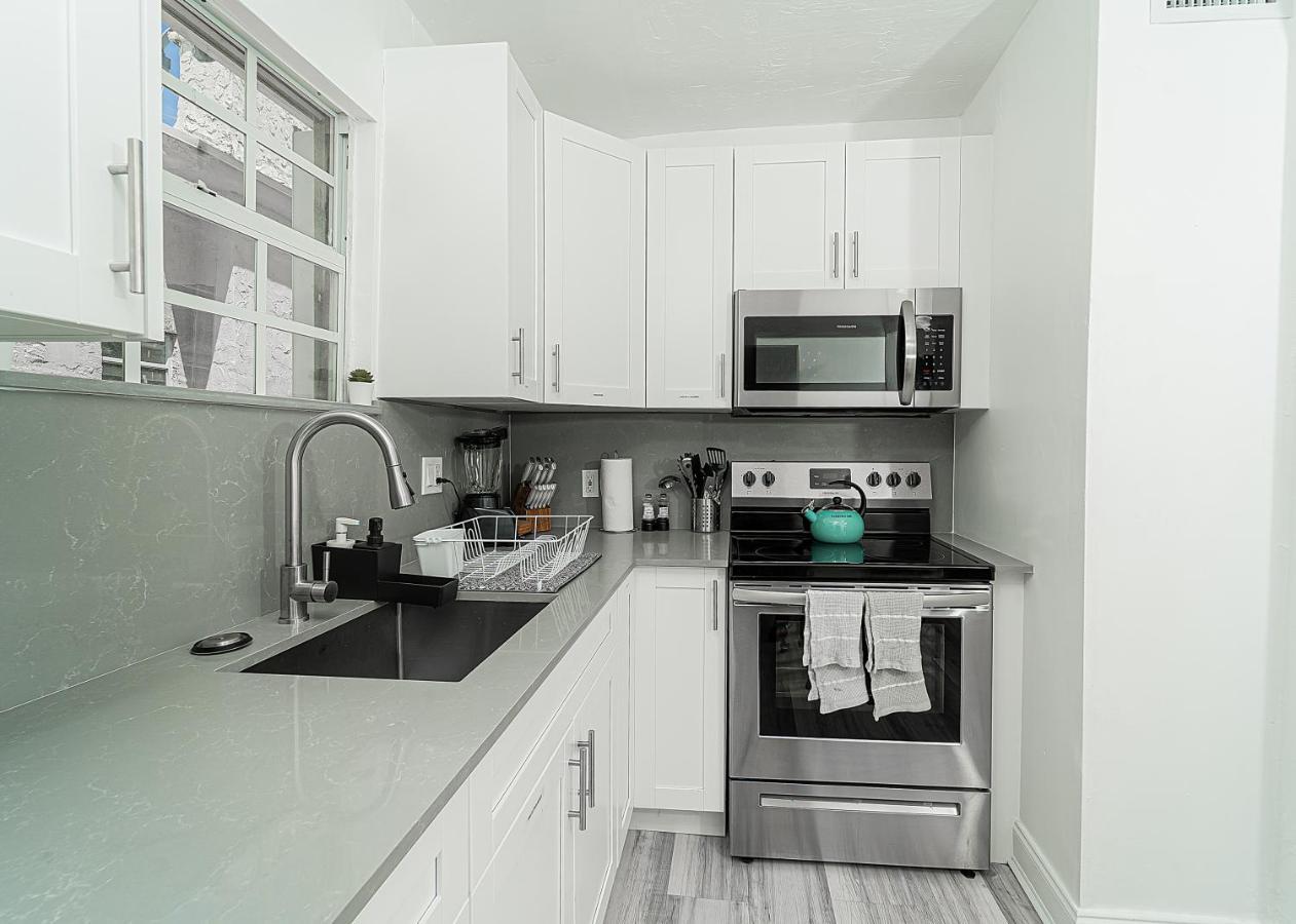 Bike To Beach-Spacious With Patio Bbq & Game Room Hallandale Beach Exterior photo