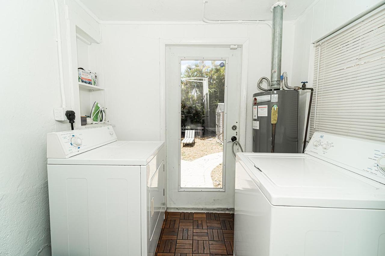 Bike To Beach-Spacious With Patio Bbq & Game Room Hallandale Beach Exterior photo